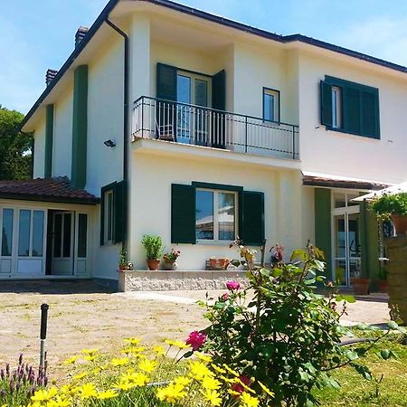 Bed And Breakfast Romantica Evasione Sutri Exterior foto