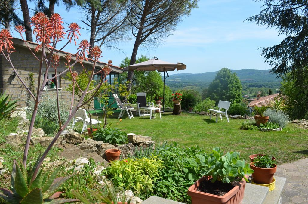 Bed And Breakfast Romantica Evasione Sutri Exterior foto