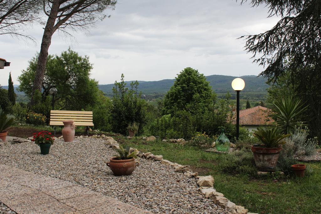 Bed And Breakfast Romantica Evasione Sutri Exterior foto