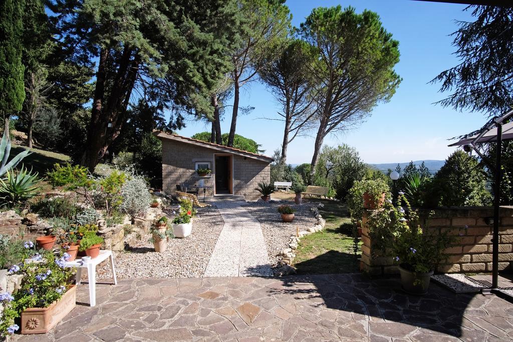 Bed And Breakfast Romantica Evasione Sutri Exterior foto