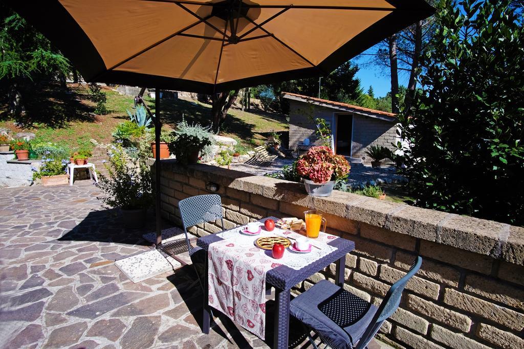 Bed And Breakfast Romantica Evasione Sutri Exterior foto